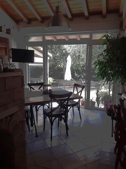 La Suite De Garlone Aujargues Exteriér fotografie